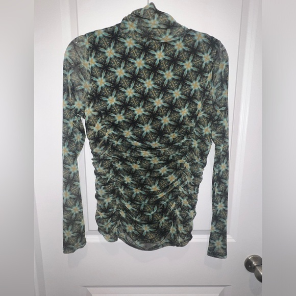 Jane and Delancy Long Sleeve Mesh Turtleneck Black Green Print - Picture 4 of 9